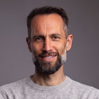 Nico Hollbauer, Leaders Academy Dresden